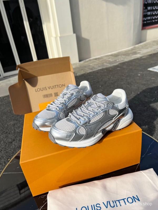 Louis Vuitton Olympia Series Casual Running Shoes with Monogram Embossing - AS00320