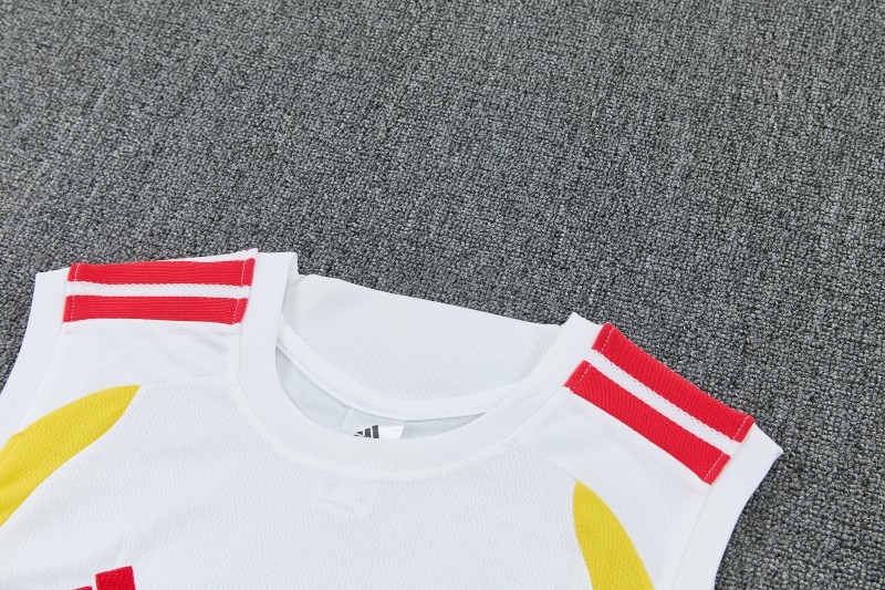 26/27 Colombia White Sleeveless Training Vest +Navy Blue Shorts Set