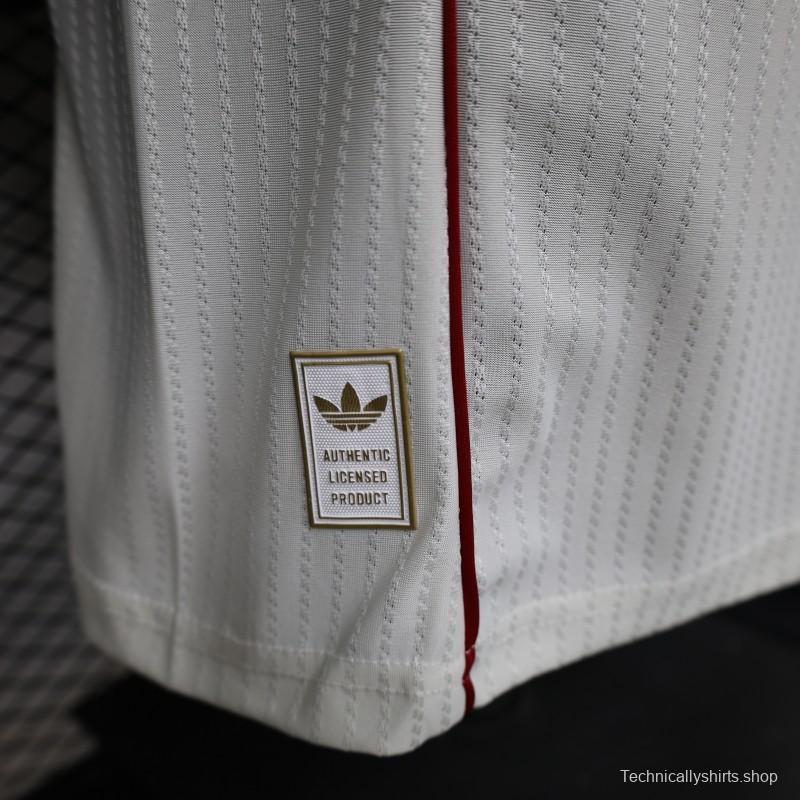 Player Version 26/27 Liverpool FC Off-White with Gold Crest  Special Edition Away Jersey