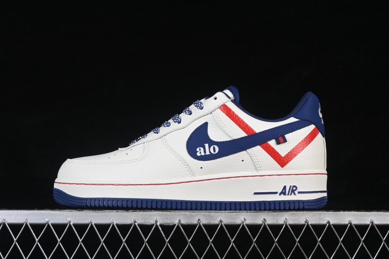 Nike Air Force 1 '07 Low Collaborative Basketball Sneakers in White/Red/Blue - XY9025-011