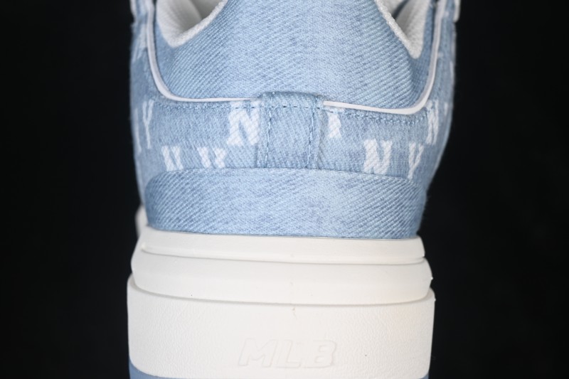 NY MLB Chunky Liner Pocket Monogram New York Yankees Platform Running Shoes - 3ASXMDM6N50BLS