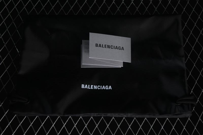Balenciaga 3XL Extreme Laces Logo Sneakers - W3XCH1161
