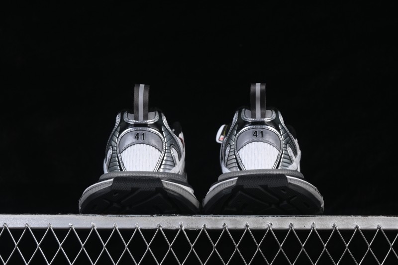 Balenciaga 3XL Extreme Laces Logo Sneakers - W3XCH1161