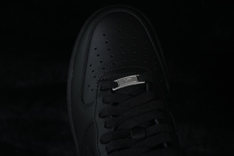 Nike Air Force 1 '07 Low Casual Skate Shoes with Classic Cushioning - CW2288-001