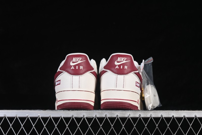 Nike Air Force 1 07 Low Classic Basketball Shoes with Leather Upper and Air-Sole Cushioning - XL1982-336