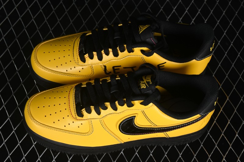 Nike Air Force 1 '07 Low Casual Skateboarding Shoes with Premium Leather Upper - IQ2713-700