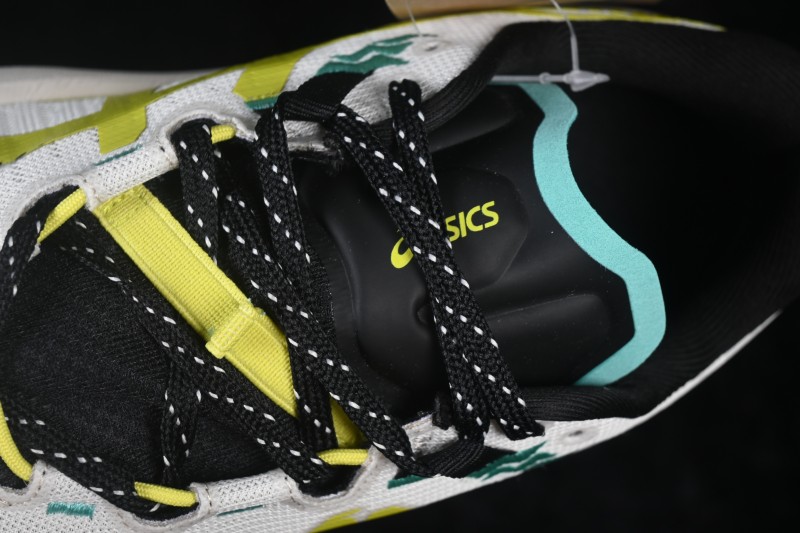 Adidas AJC3 Running Shoes with Advanced Comfort Technology - 1011C164-020