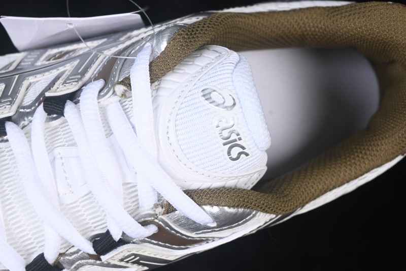 Asics Gel-Stratus MC Retro Casual Running Shoes - 1203B049-102