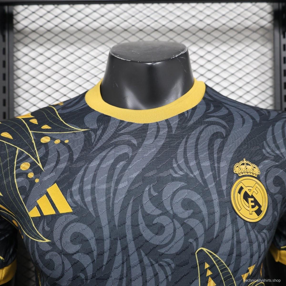 Player Version 24/25 Real Madrid Black/Golden Special Jersey