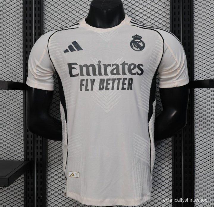 Player Version 25/26 Real Madrid White with Textured Pattern Jersey