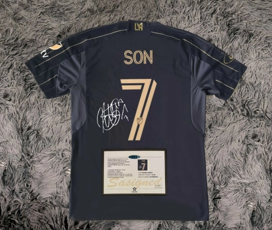 SON LA FC 25/26 SIGNED