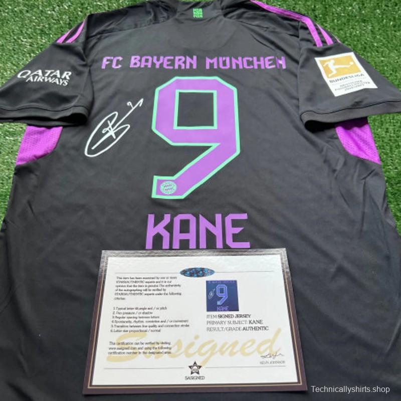 Bayern Kane Away 23/24 Signature